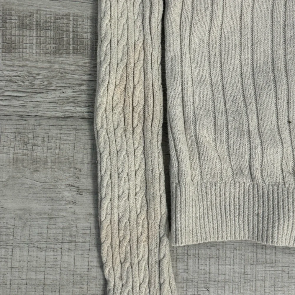 Y2K Vintage Hollister Cable Knit Cardigan‎